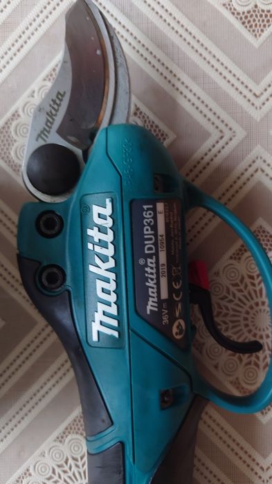 Sekator Makita DUP 361 36V 2xaku 5Ah