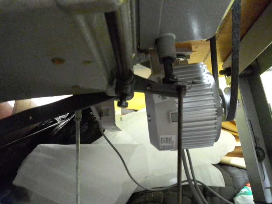 Промышленная швейная машина ПМЗ 1862 тройной транспорт (беспосадочная)