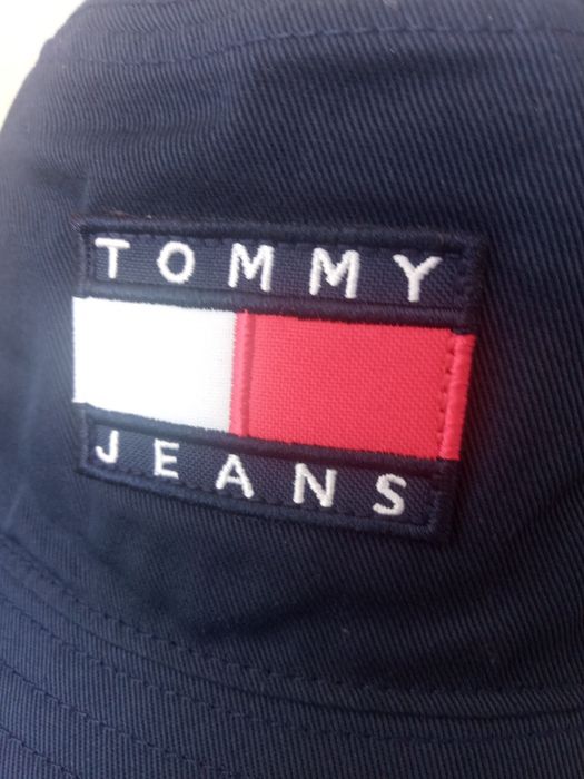 Nowy oryginalny kapelusz Tommy Hilfiger bucket hat granatowy bawełna