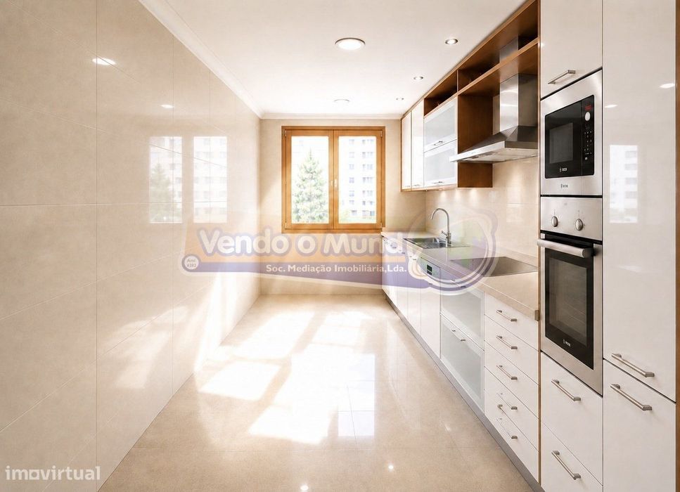 Apartamento T2 em Loures (LXLR045)
