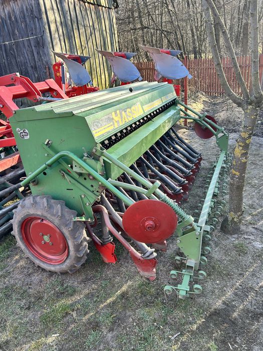 Siewnik zbożowy hassia dkl 250 2,5m