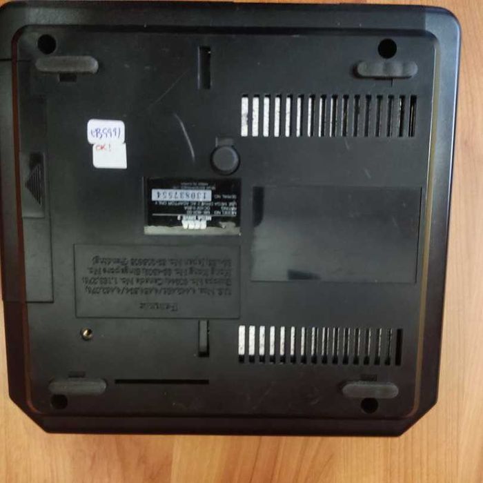 Sega Mega Drive II 16-BIT com comando sem cabos nem transformador