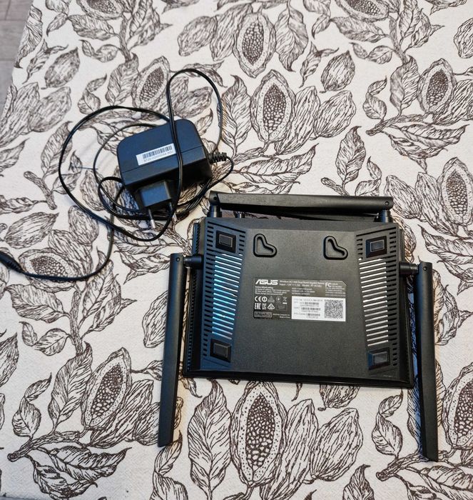 Router ASUS RT-AC58U AC1300