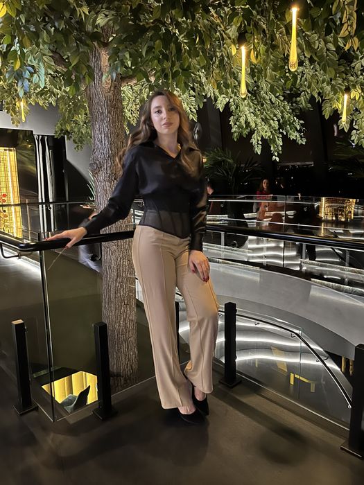 Класичні штани-кльош, розмір M