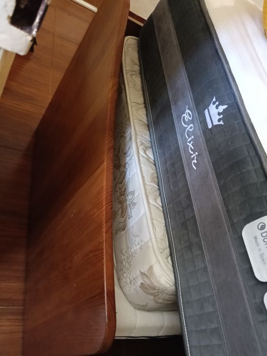 Cama dupla de gavetão