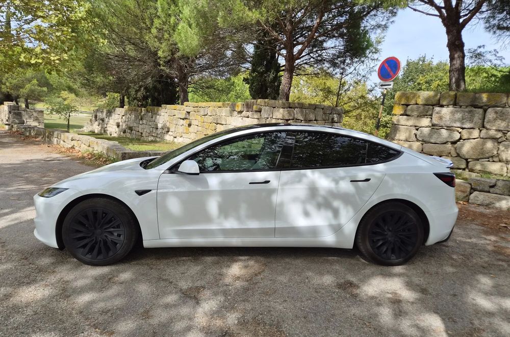 Tesla Model 3 Tração Traseira Premium foto 4
