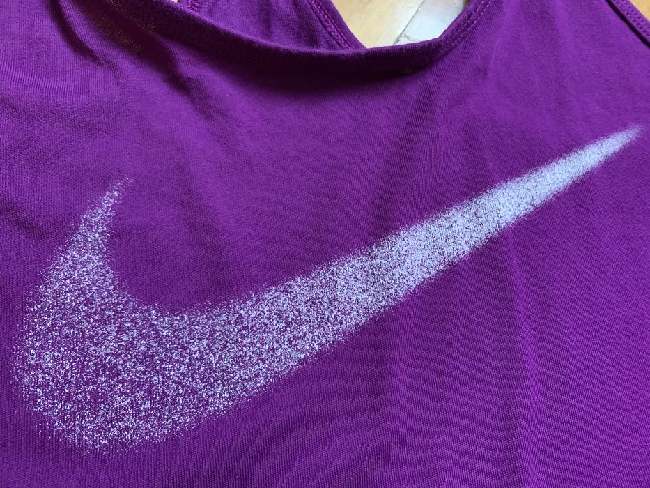 Шикарная женская майка Nike the Nike TEE  Dri-Fit оригинал