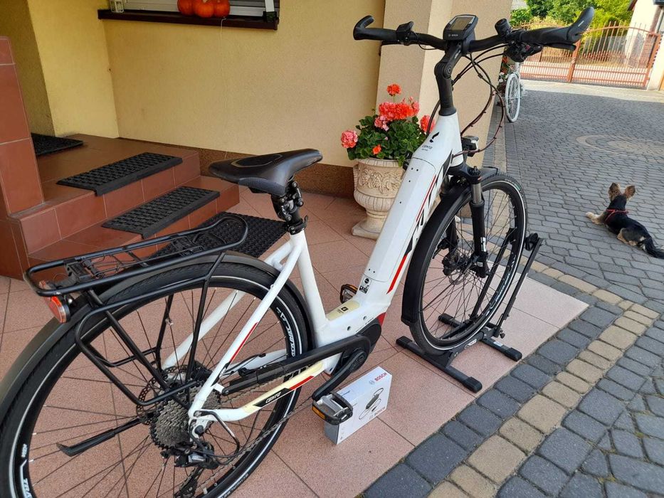 Rower Elektryczny KTM Cento 10 CX5 500Wh r.S/46cm 2020 Bosch CX 75Nm