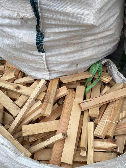 Suche drewno opałowe, mix sosny oraz buka, idealne na opał