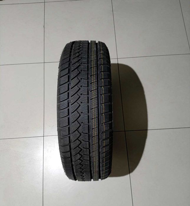 Нові шини 235/60R18 107H XL Sunfull SF-982