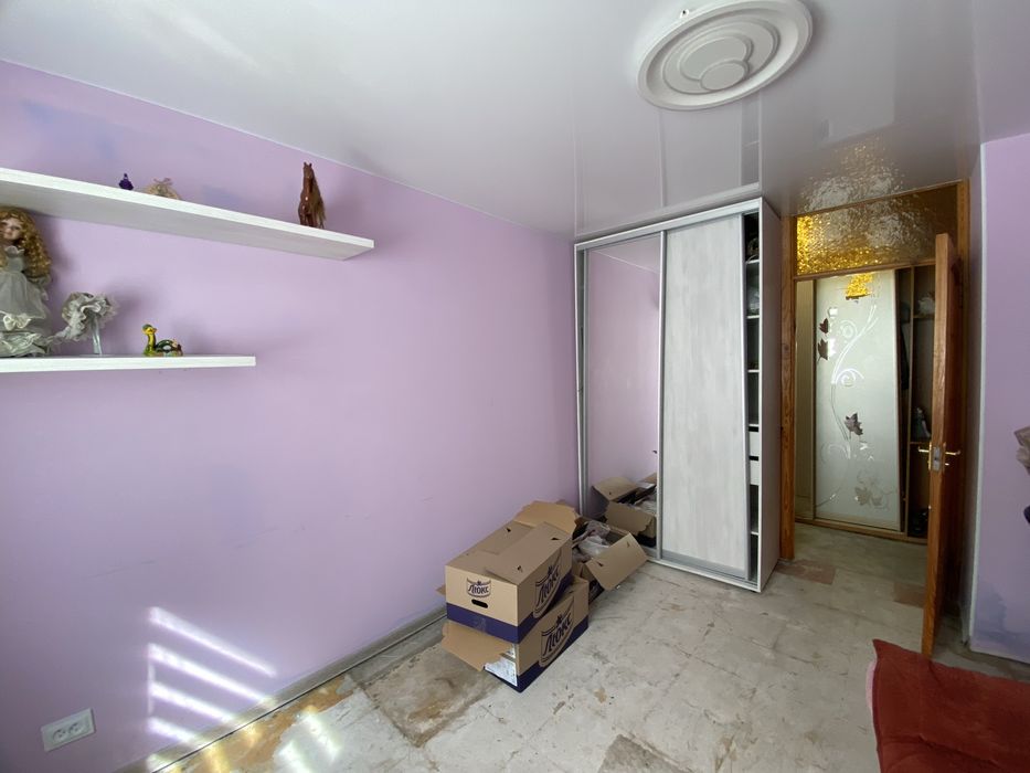 Продам 3к квартириру з газовим опаленням с.Зарічне