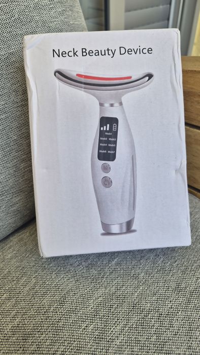 Massajador de pescoço e rosto com luz LED