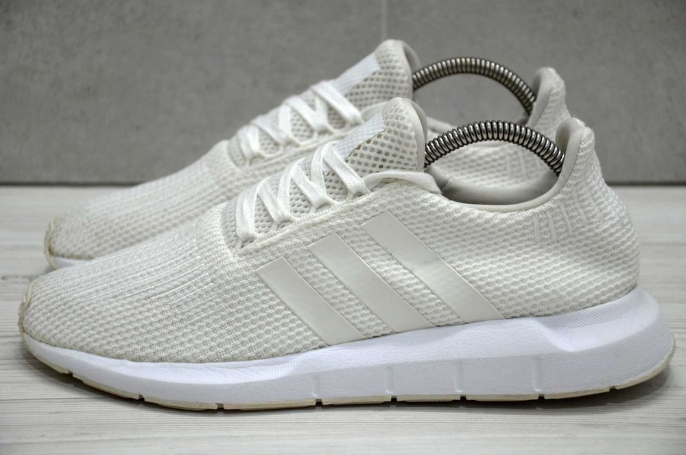 Adidas Swift Run, оригінал кросівки
