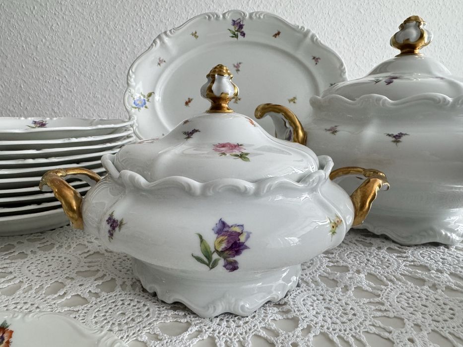 Duży serwis obiadowy Rosenthal Pompadour na 12 osób