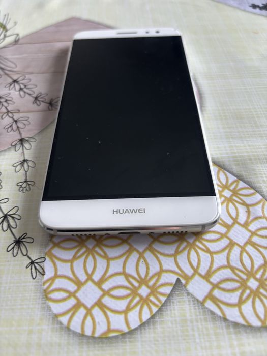 Telefon huawei nova plus