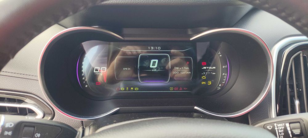 Автомобіль chery jetour x70
