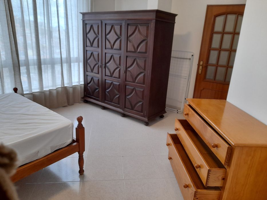 Arrendo quarto Casal de Cambra
