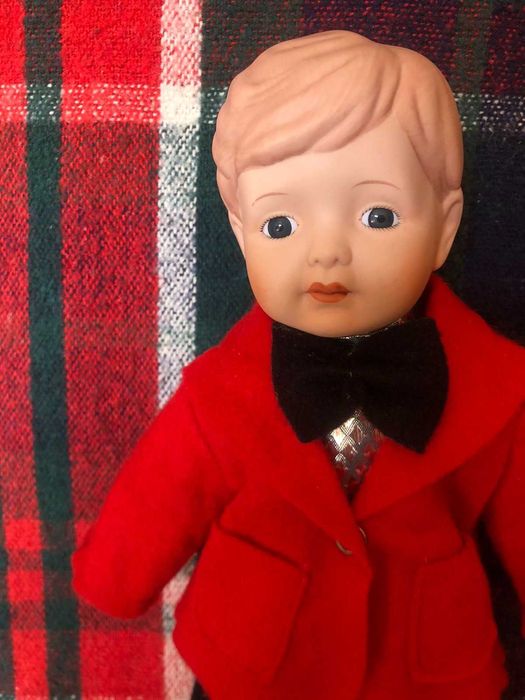 Кукла, фарфор, порцеляна, іграшка, подарунок, колекція