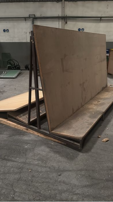 Cavalete para suporte de vidro/outros