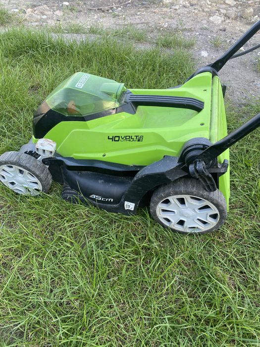 Kosiarka elektryczna 40v Greenworks 35cm