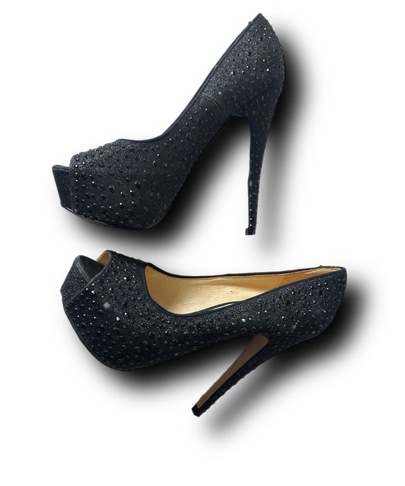 Szpilki damskie Buffalo London koturn rozmiar 38 diamenciki platforma