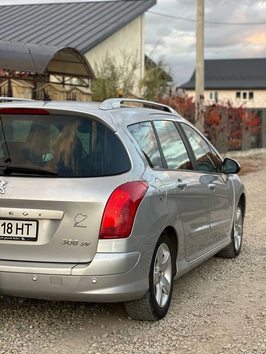Peugeot 308 sw 1.6hdi