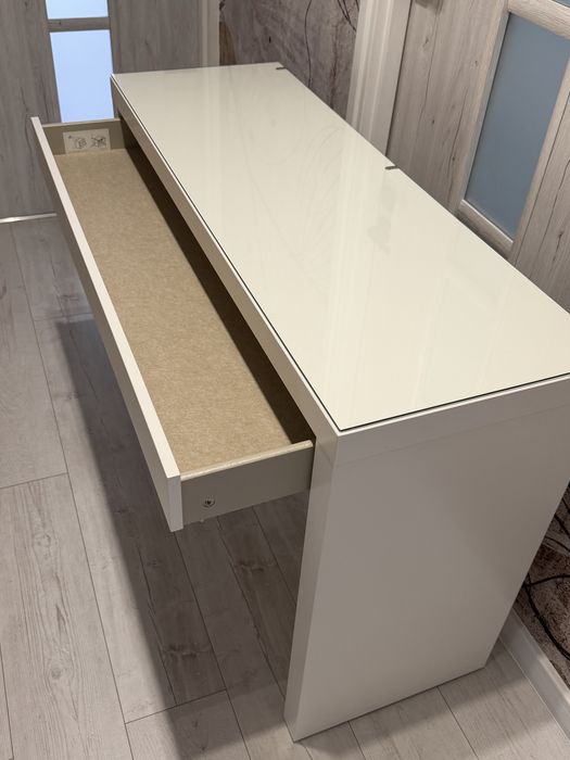 Toaletka MALM Ikea stan bardzo dobry 120x41 cm