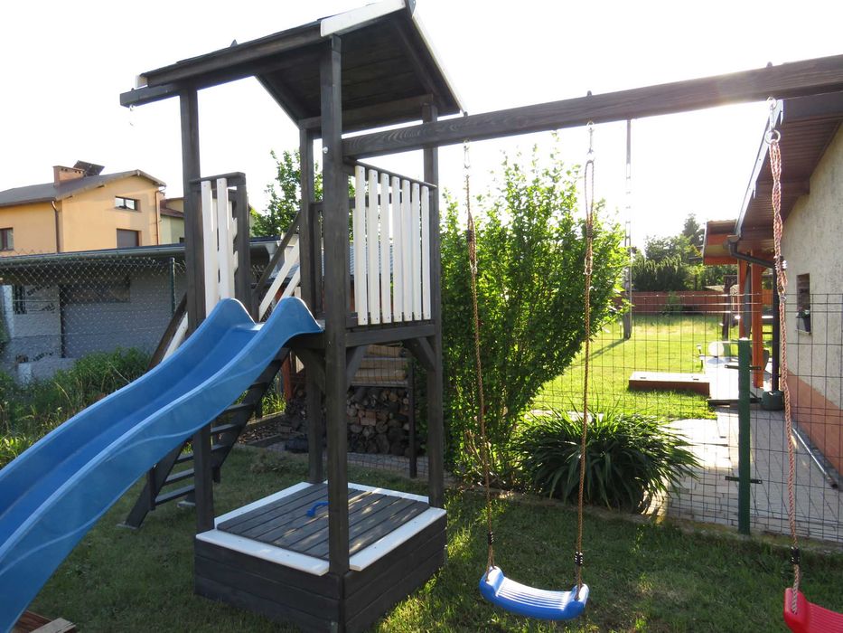 Plac zabaw: Wieżyczka/Domek, ściana wspinaczkowa, huśtawka, Do 14 dni!
