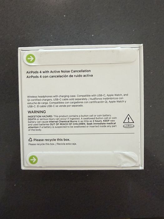 Airpods 4 sealed new
