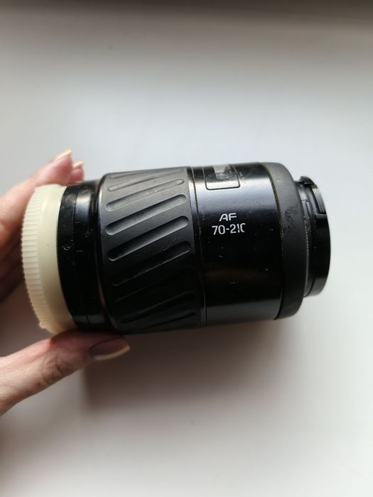 Minolta AF Zoom 70–210mm