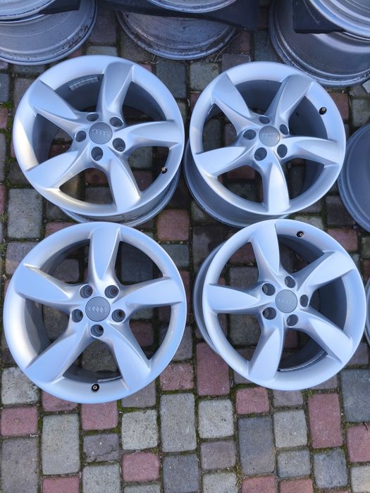 Felgi aluminiowe 17 5x112 Oryg Audi A6 C7 C6 A4 B8 B9 B7 B6 A5 B10 - 5x112