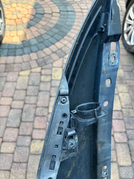 Błotnik prawy przód BMW e92 oryginał.