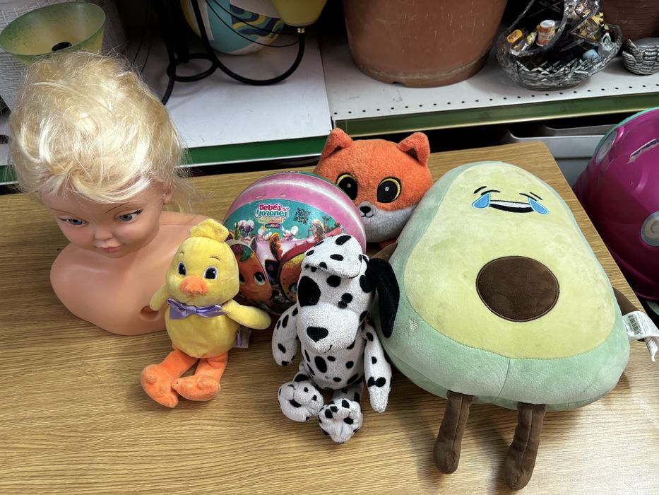 Varios brinquedos