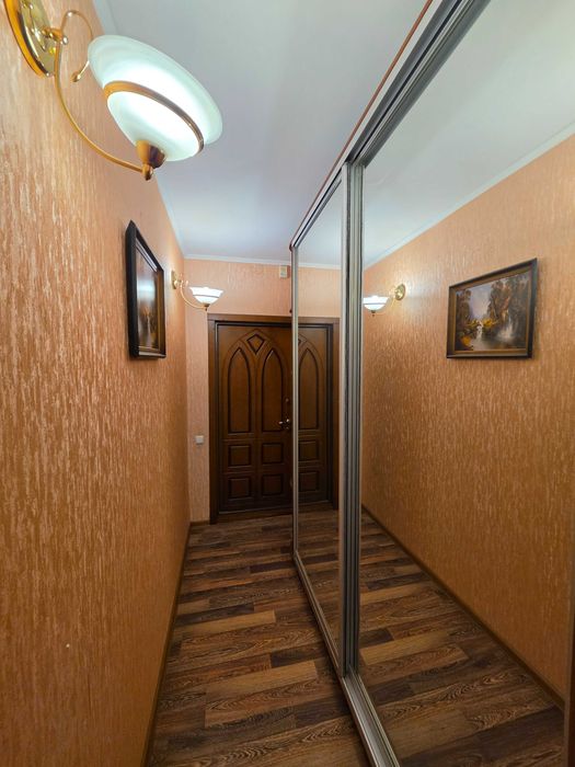 Продаётся трёхкомнатная чешка по ул. Глазового с АВТОНОМКОЙ