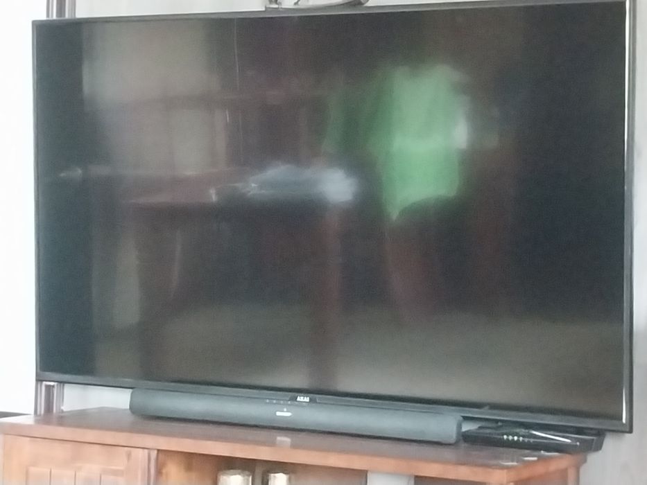 Большой телевизор AKAI UA65UHD22T2S