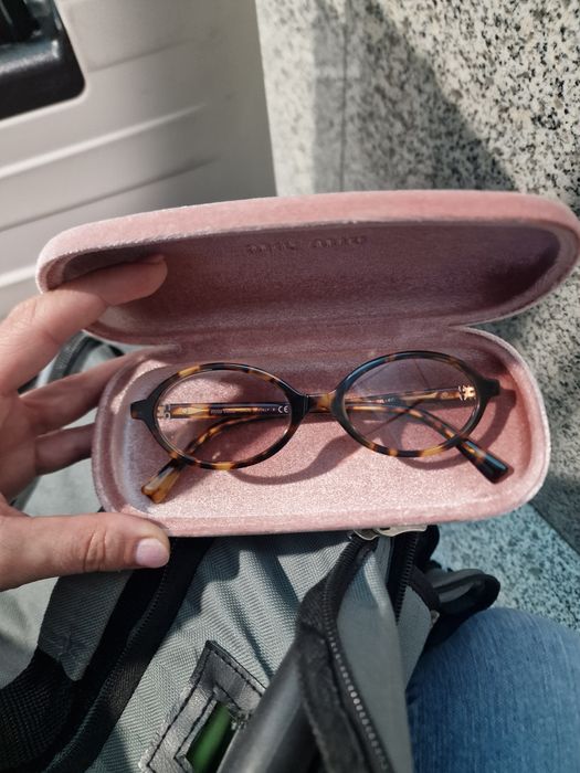 Óculos de sol miu miu
