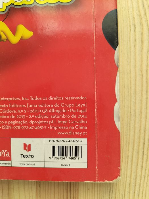 Livro - Mickey e os desportos
