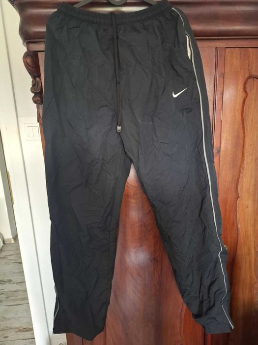 Spodnie NIKE rybaczki