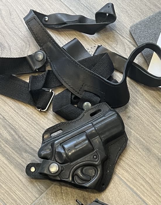 Кобура під Револьвер оперативна поясна формована шкіра чорна