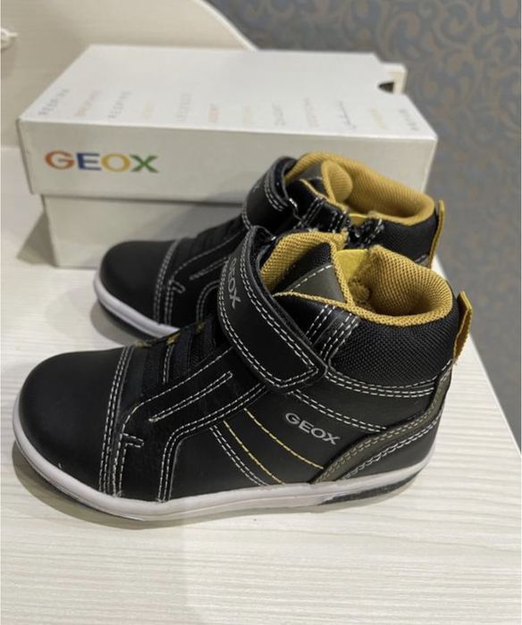 Geox р 20  21 22 23 чоботи