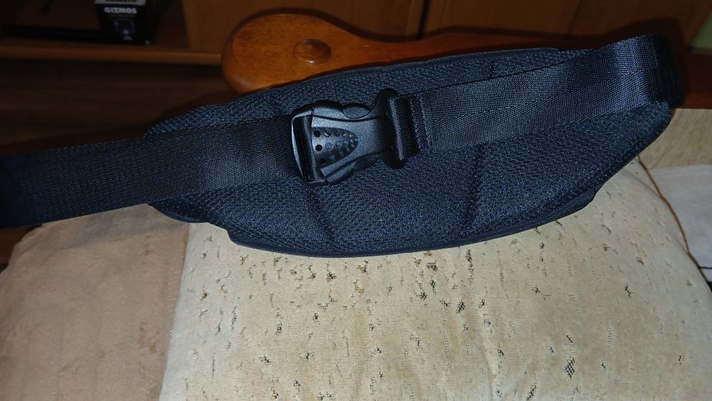 Nerka, torba na pas  włoskiej marki Aeronautica Militare nowa