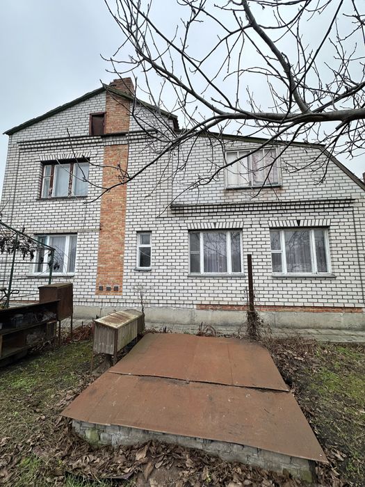 Оренда будинку в місті р-н с.Піщане