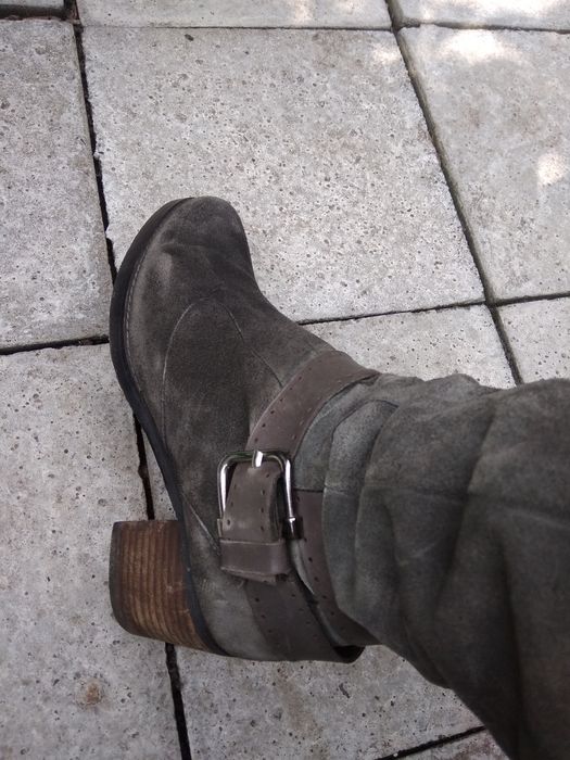 Чобітки   жіночі