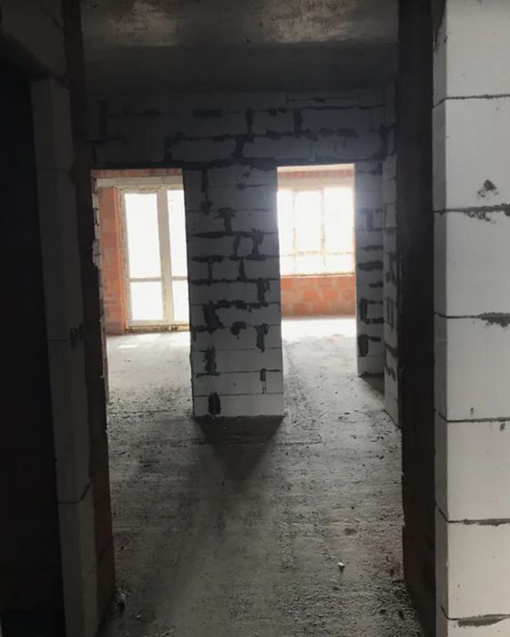 Продаж 2к квартири 71 кв. м на вул. Полковника Д. Нечая