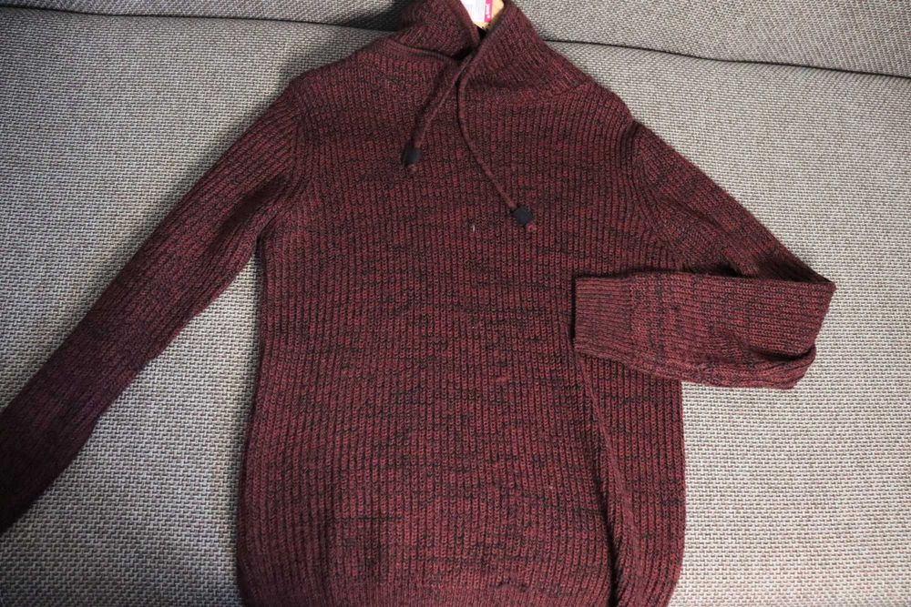 Зимовий светр від Pull and Bear