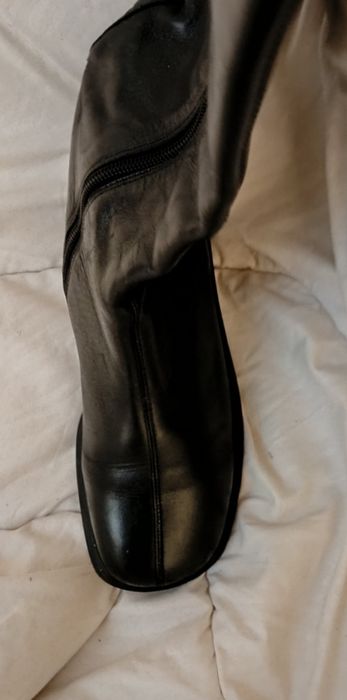 Чоботи жіночі високі шкіряні р.39