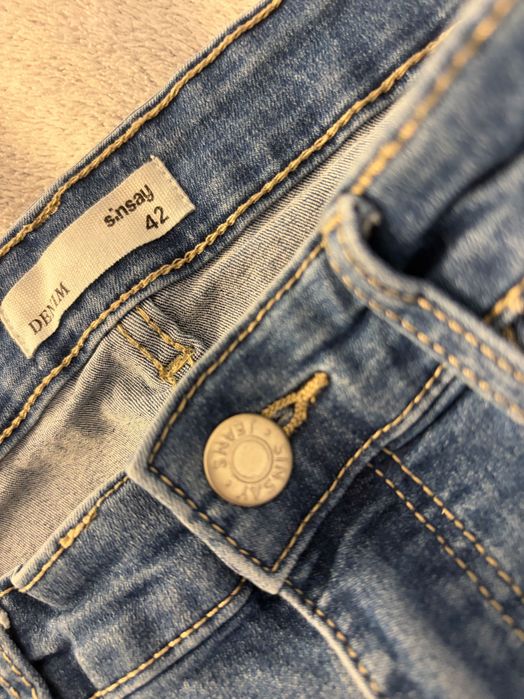 Spodnie jeansowe / jeansy / dżinsy niebieskie rurki / skinny