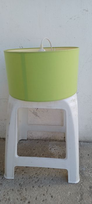 Vendo estes abajuros