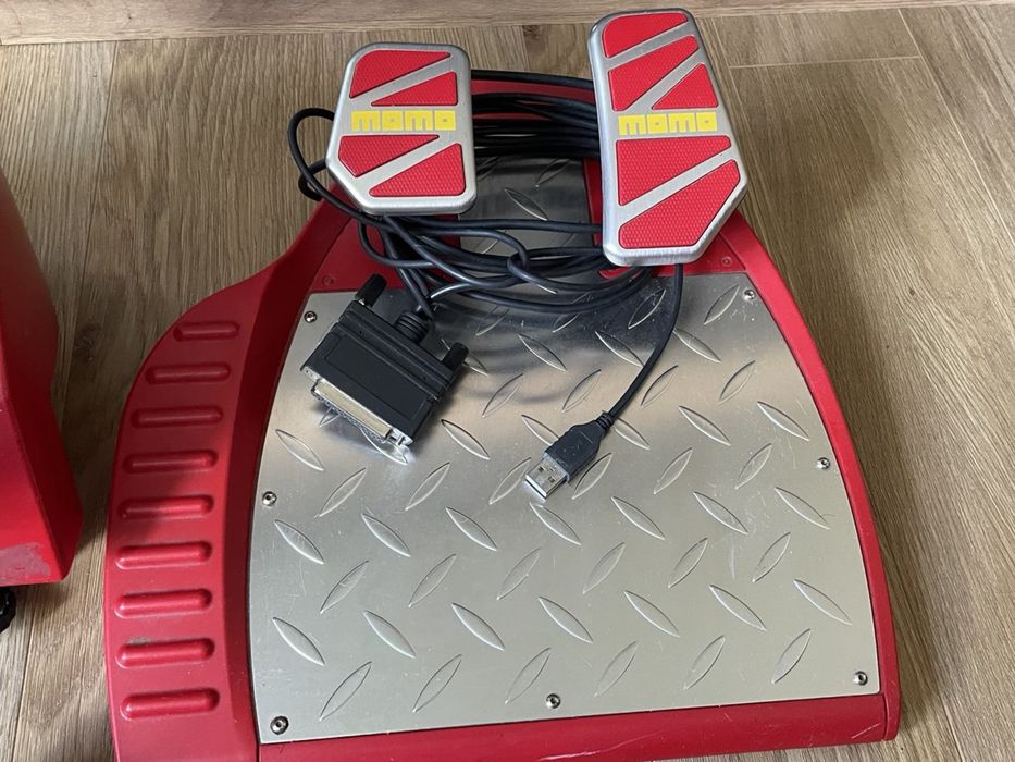 Ігровий руль Logitech Wingman Momo Force