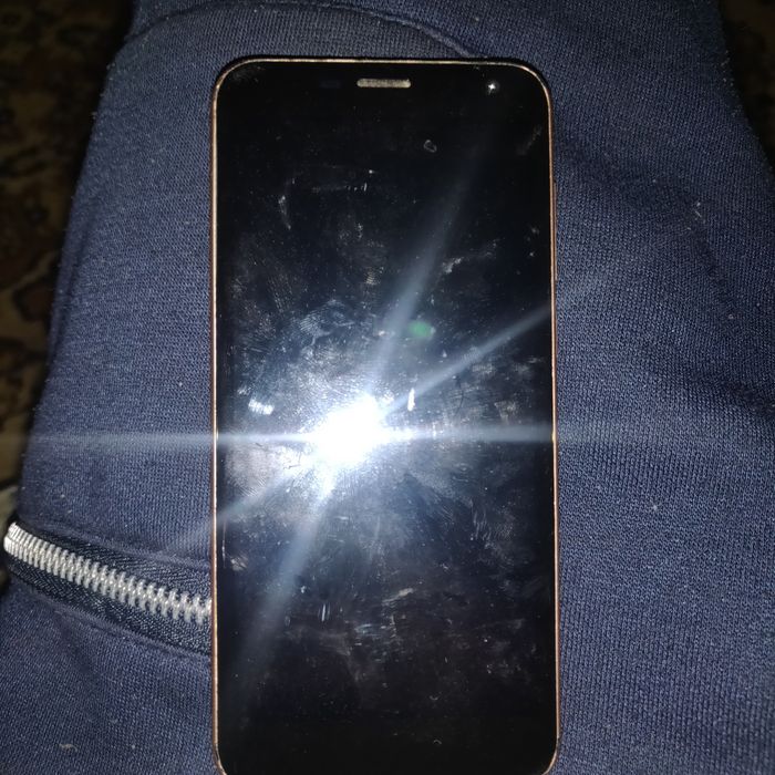 Assistant AS-401L/4G Black